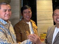 Temui Dedi Mulyadi, Singgih Januratmoko Sampaikan Keputusan Partai Golkar Soal Cagub Jabar