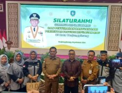 Gubernur Kepri, Ansar Ahmad Salurkan Bantuan Rp. 142 Miliar Untuk Dua Kecamatan di Tanjungpinang