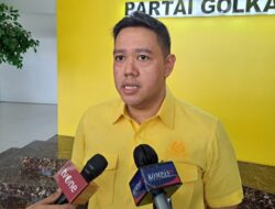 Dave Laksono Pastikan Airlangga Hartarto Tetap Dapat Posisi Penting di Partai Golkar