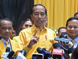 Sarmuji Ungkap Peluang Jokowi Diumumkan Jadi Kader di Puncak Perayaan HUT Ke-60 Partai Golkar