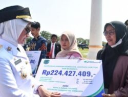 Gandeng BPJS-TK, Indah Putri Indriani Serahkan Santunan Kematian Ratusan Juta Rupiah Untuk Warga Lutra