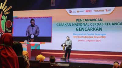 Kejar Target 98 Persen Inklusif Keuangan, Airlangga Hartarto Luncurkan Program ‘Gencarkan’