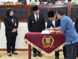 Politisi Partai Golkar, Fahmi Hakim Resmi Jadi Ketua DPRD Banten