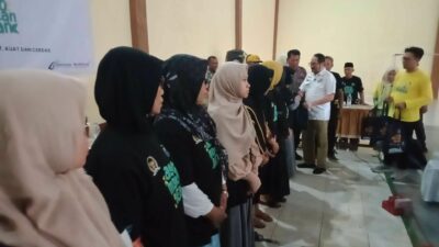 Efektif Cegah Stunting, Firman Soebagyo Ajak Warga Desa di Pati Gemar Makan Ikan