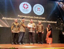 Selamat! Menko Airlangga Hartarto Raih Penghargaan Minister Lifetime Achievement Awards