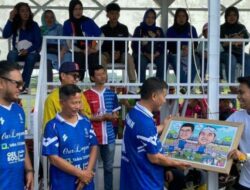 Fun Football Bareng Legenda Persib, Cawagub Jabar Erwan Setiawan Cetak Dua Gol