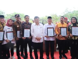 Selamat! Bupati Serang, Ratu Tatu Terima Penghargaan PMI ‘Pembinaan Masyarakat Hadapi Risiko Bencana’