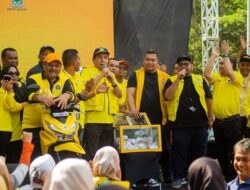 Ribuan Masyarakat Aceh Tumpah Ruah Meriahkan Senam HUT Ke-60 Partai Golkar di Stadion Dimurthala