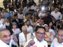 Jokowi Ungkap Alasan Pilih Ridwan Kamil di Pilgub Jakarta: Karena Rekam Jejak!