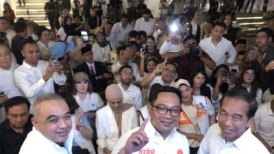 Jokowi Ungkap Alasan Pilih Ridwan Kamil di Pilgub Jakarta: Karena Rekam Jejak!