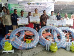 Bambang Patijaya Salurkan Mesin Pompa Air Berbahan Bakar Elpiji Untuk 350 Petani di Belitung