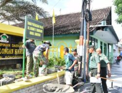 Duh! Kantor DPD II Partai Golkar Ponorogo Dipasangi Plang Milik TNI