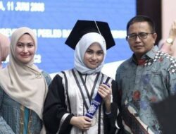 Indah Putri Indriani Tetapkan Syarat Bagi Pria Yang Ingin Lamar Anaknya: Harus Hafiz Quran