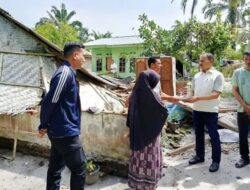 Maruli Siahaan Bantu Pasutri Korban Bencana Hingga Rumah Roboh di Serdang Bedagai