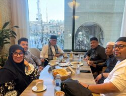 Di Tanah Suci, Taufan Pawe Silaturahmi Dengan Ketua Partai Golkar Bone dan Sidrap