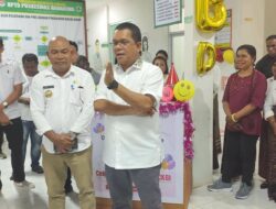 Gubernur NTT, Melki Laka Lena Tinjau Layanan Kesehatan dan MBG di Lembata