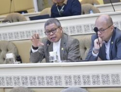 Taufan Pawe Perjuangkan Hak Jaminan Hari Tua Bagi PPPK