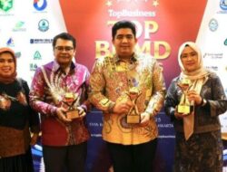 Bupati Bintan, Roby Kurniawan Sabet Tiga Penghargaan di Ajang Top Pembina BUMD Awards 2025