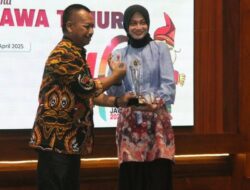 Selamat! Walikota Kediri, Vinanda Prameswati Raih PWI Award Sebagai Tokoh Muda Pemberdaya Masyarakat