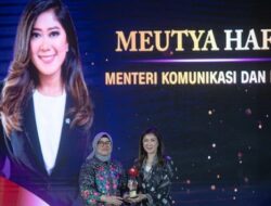 Menkomdigi Meutya Hafid Raih Penghargaan Transformasi Digital di Ajang Indonesia Leading Women Awards 2025
