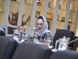 Dewi Asmara Cecar Kakanwil Lapas Riau Soal Viralnya Video Pesta Miras di Lapas
