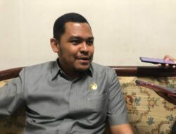 Ismail Namsa Desak Pemkab Blitar Tingkatkan Infrastruktur Jalan Pantai Selatan