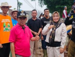 Sonia Sugian Rogoh Kocek Pribadi Bantu Warga Sumedang Perbaiki TPT Pemakaman Yang Roboh