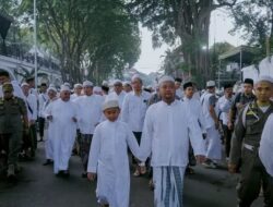 Sarmuji dan Nusron Wahid Kompak Hadiri Haul Ke-70 Habib Abu Bakar Assegaf di Gresik