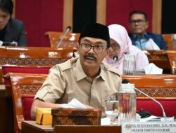 Agung Widyantoro Dorong Pengelolaan SMA/SMK Kembali ke Kabupaten/Kota Demi Pemerataan Pendidikan