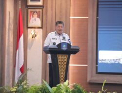 Gubernur Babel, Hidayat Arsani Dukung Gerakan Ayah Mengantar Anak Hari Pertama Sekolah