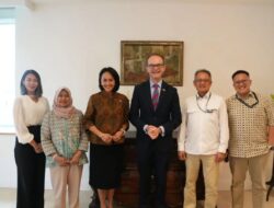 Wamen P2MI, Christina Aryani Bahas Penempatan Pelindungan PMI Dengan Dubes Inggris