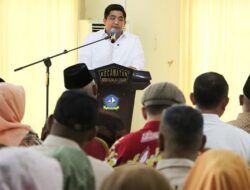 Bupati Bintan Roby Kurniawan Ajak Ketua RT/RW Kuasai Media Sosial Secara Positif