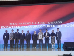 Menteri ESDM, Bahlil Lahadalia Ajak Investor Global Perkuat Hilirisasi Baterai di Indonesia