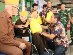 Hari Veteran Nasional, Achmad Taufan Soedirjo Santuni Pada Pejuang Kemerdekaan di Banten
