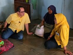 Duduk Bersama Warga, Firman Soebagyo Pastikan Bantuan Beras Bulog Layak Konsumsi