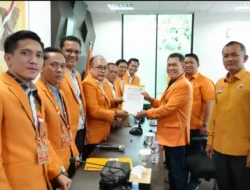 Adies Kadir Resmi Daftar Calon Ketua Umum Ormas MKGR, Solid Didukung Jajaran Pengurus Pusat dan Daerah