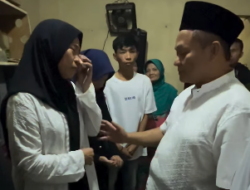 Didampingi Abraham Sridjaja, Sarmuji Takziah ke Rumah Duka Affan Kurniawan