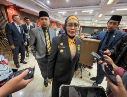 Walikota Bontang, Neni Moerniaeni Naikkan Gaji Kader Puskesmas Dari Rp. 300 Ribu Jadi Rp. 1 Juta