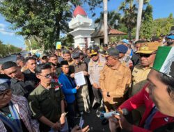 Gubernur Melki Laka Lena Berdiri Sejajar dengan Mahasiswa, NTT Pilih Jalur Dialog