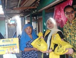 HUT Ke-61, Partai Golkar Kalsel Bagikan Ribuan Sembako Gratis Bagi Warga Kurang Mampu di Banjarmasin