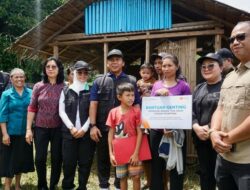 Mendukbangga Wihaji Serahkan Bantuan GENTING, Tegaskan Gotong Royong Cegah Stunting Tanpa Dana APBN
