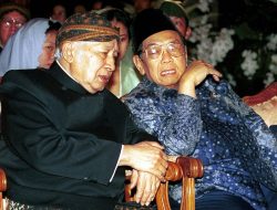 Partai Golkar Sambut Haru Keputusan Presiden Prabowo Beri Gelar Pahlawan Nasional untuk Soeharto dan Gus Dur