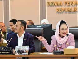Peserta SDUWHV Dirugikan, Dewi Asmara Dorong Evaluasi Total Layanan Imigrasi