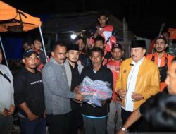 Bupati Nagan Raya Teuku Raja Keumangan Salurkan Bantuan untuk Ribuan Korban Banjir Bandang