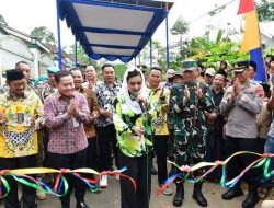 Bupati Pekalongan Fadia Arafiq Resmikan Jalan TMMD di Domiyang, Bukti Sinergi Pemkab dan TNI untuk Rakyat