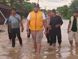 Patuhi Arahan Ketum Bahlil Lahadalia, 3 Anggota Fraksi Partai Golkar DPRD Madina Turun Langsung ke Lokasi Bencana