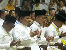 Prabowo Puji Pembacaan Doa Nusron Wahid di HUT Partai Golkar: Mungkin Salah Jabatan, Apa Pindah Menteri Agama?