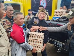 Dadang Naser Tinjau Longsor Cisarua, Bantu Evakuasi dan Salurkan Logistik Bagi Korban Terdampak