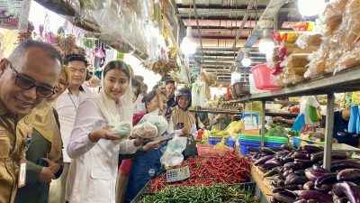 Pantau Pasar Summerland Batam, Wamendag Dyah Roro Esti Pastikan Harga Pangan Masih Stabil