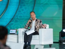 Menperin Agus Gumiwang Pastikan Pasokan Busana Muslim dan Alas Kaki Aman Jelang Lebaran